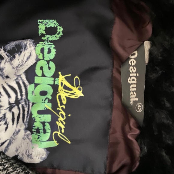 DESIGUAL DESIGNER COAT - Picture 3 of 3